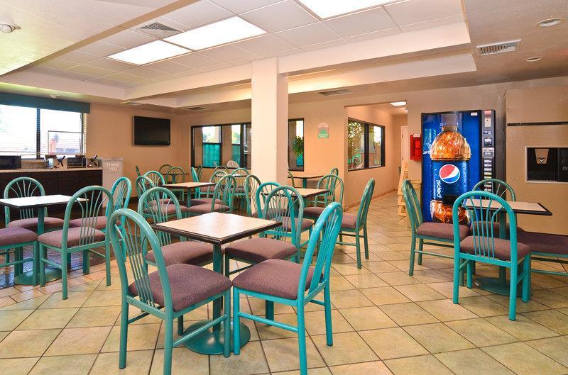 קורטז Best Western Turquoise Inn & Suites מסעדה תמונה